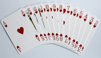 English_pattern_cards_-_Suit_of_Hearts_-_IMG_7731.jpg